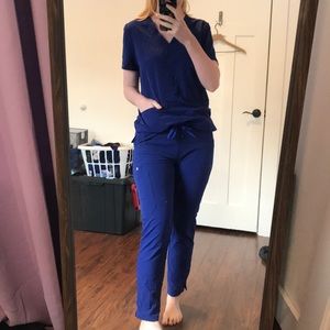 FIGS scrubs small royal blue set